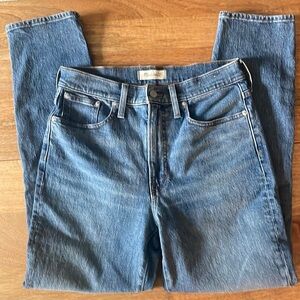 EUC Madewell Perfect Vintage Jean in medium blue size 28